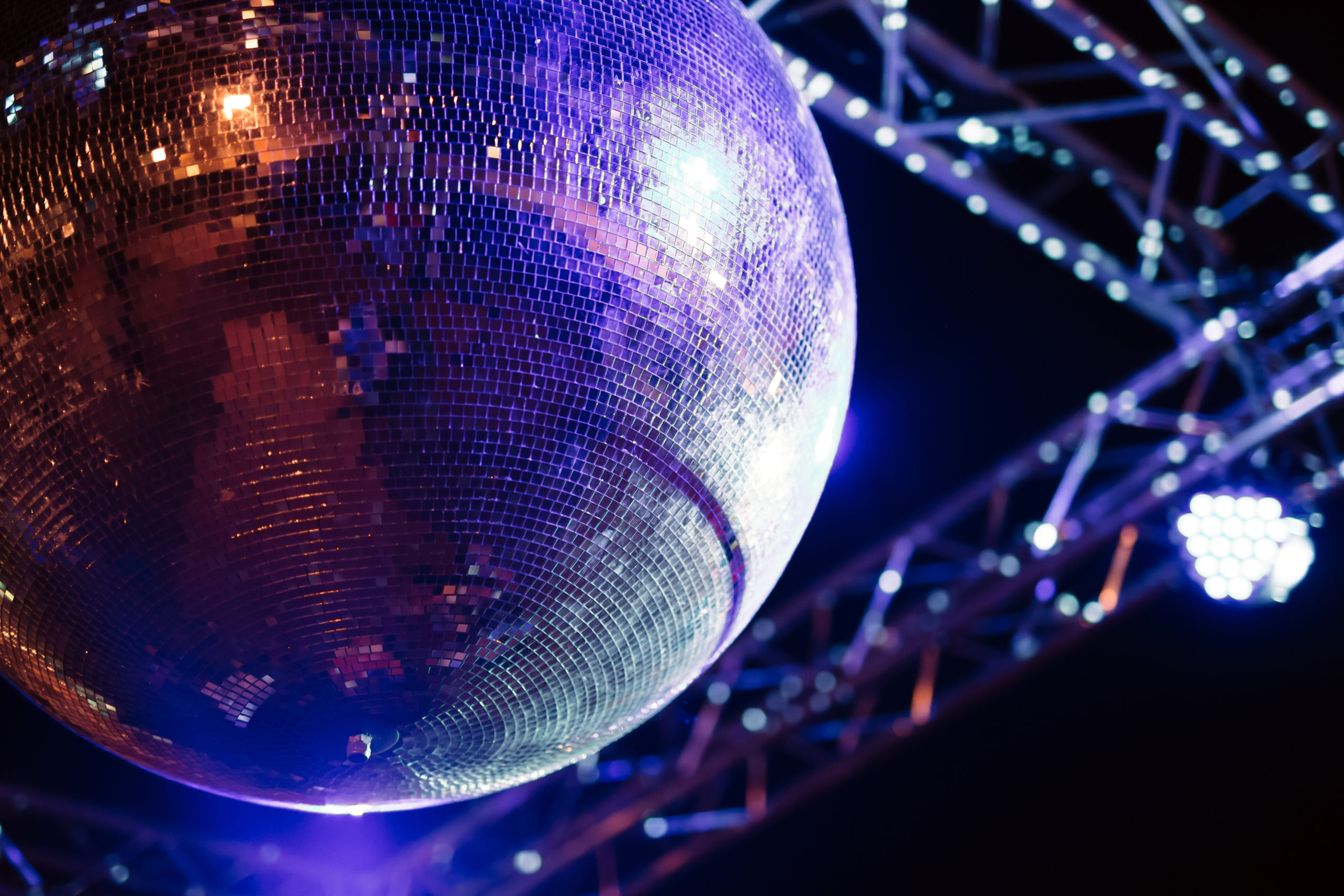 Disco ball for a wedding in Santorini - Greece by pro-support Co